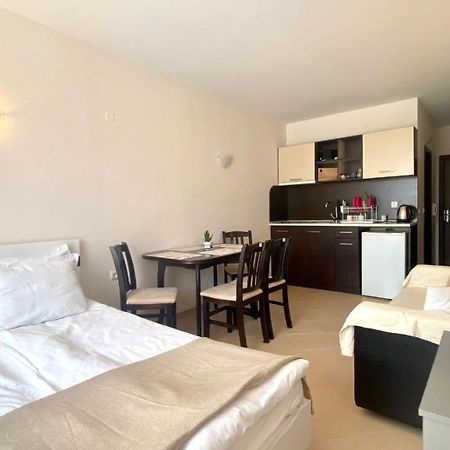 Bratanov Sunset Beach 3 Słoneczny Brzeg Zewnętrze zdjęcie