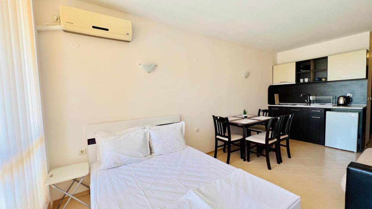 Bratanov Sunset Beach 3 Słoneczny Brzeg Zewnętrze zdjęcie